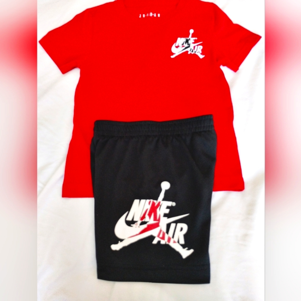 Boy's Air Jordan outfit NWOT